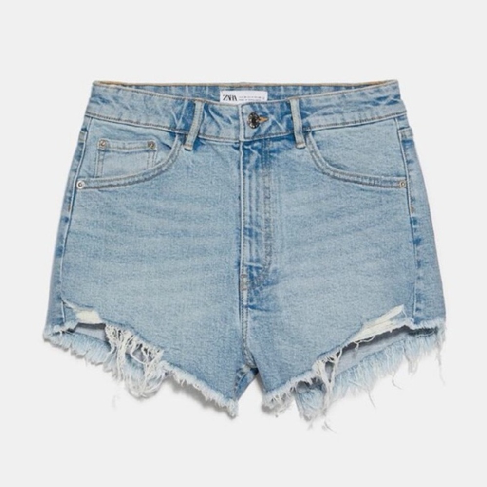 NWT Zara Hi Rise Denim Shorts in Light Blue - Size 29 (US 8)